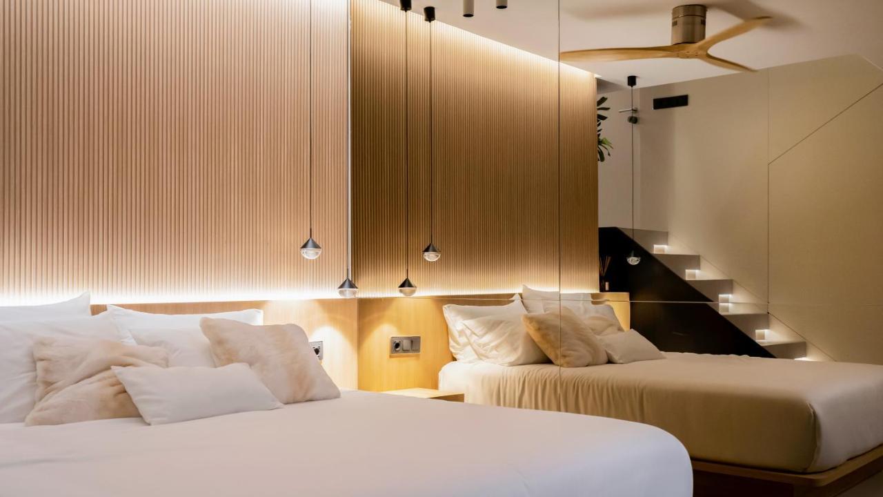 Aloha Apartamentos - Primera Linea De Playa - Vista Al Mar Бенальмадена Экстерьер фото